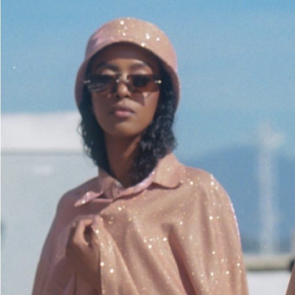 Laina rauma champagne pu$$y bikini and bucket hat set sz small - Picture 7 of 7